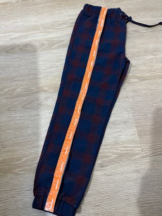 Pantalón infantil cuadros 70 cm de largo