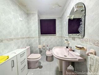 Piso en venta en Linares