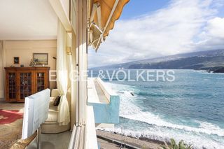 Piso en venta en Zona Martiánez en Puerto de la Cruz