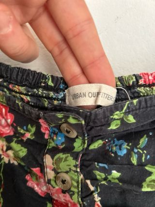 Top floral Urban Outfitters