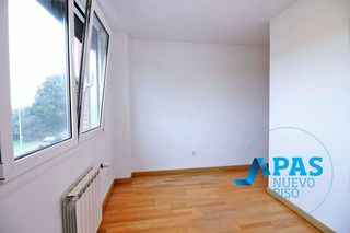 Piso en venta en Alisal - Cazoña - San Román en Santander