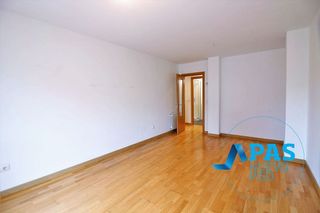 Piso en venta en Alisal - Cazoña - San Román en Santander