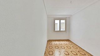 Piso en venta en Carrús Est - Camí dels Magros en Elche