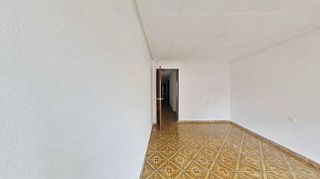 Piso en venta en Carrús Est - Camí dels Magros en Elche