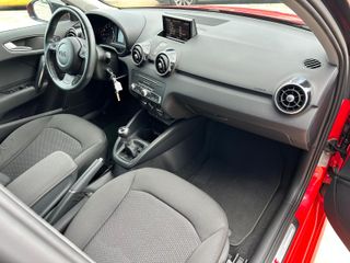 Audi A1 2015 TFSI ADRENALIN