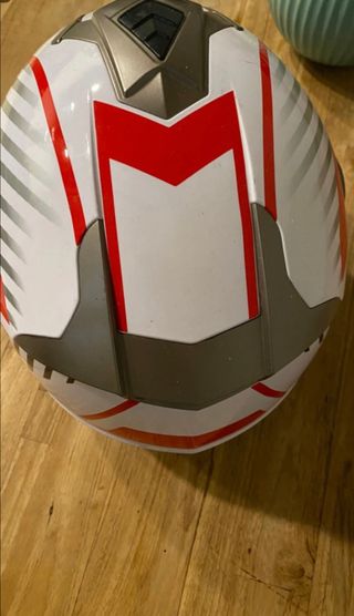 Casco Xpro Blanco y Rojo