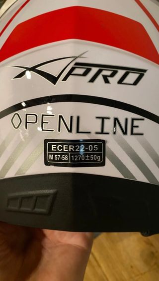 Casco Xpro Blanco y Rojo