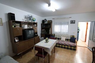 Casa adosada en venta en Yecla