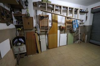 Casa adosada en venta en Yecla