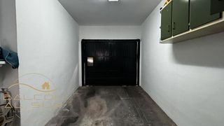 Casa adosada en venta en Centro - La Costilla en Rota