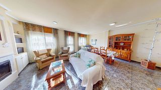 Casa adosada en venta en Los Molinos - Villa Blanca en Almería