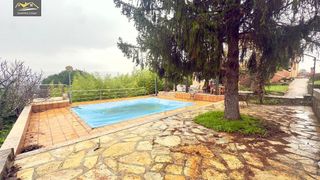 Chalet en venta en Universidad en Ourense