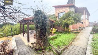 Chalet en venta en Universidad en Ourense