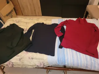 Maglie intime nere e rosse