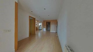 Piso en venta en Singuerlín - Can Franquesa - Les Oliveres en Santa Coloma de Gramanet