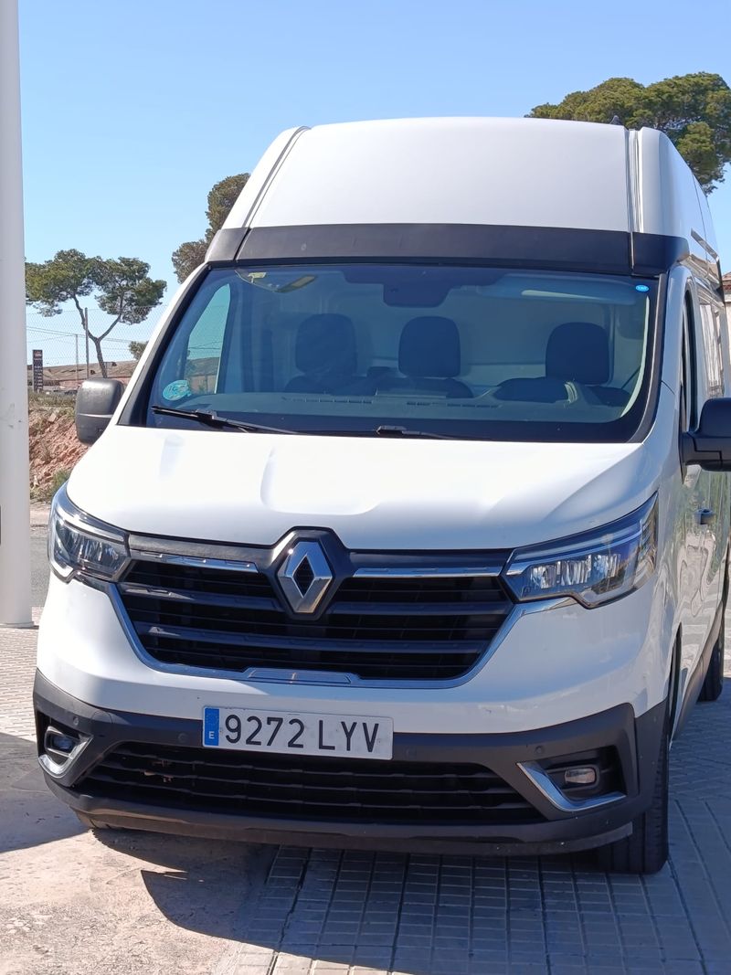 Renault Trafic 2022, foto 2