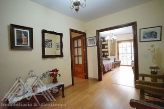 Piso en venta en Hospital en Jaén