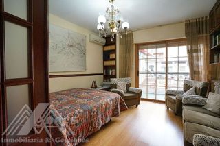 Piso en venta en Hospital en Jaén