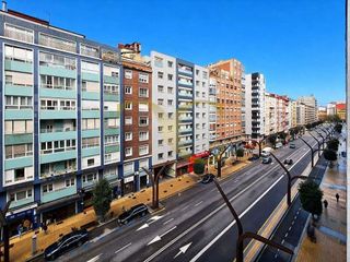 Piso en venta en Pumarín en Gijón