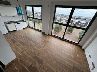 Dúplex en venta en Valdepelayo - Montepinos - Arroyo Culebro en Leganés