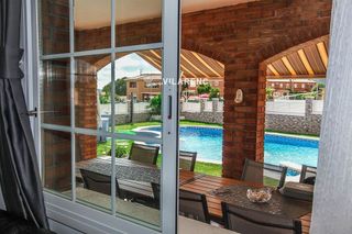 Chalet en venta en Berà Mar - El Francaset en Roda de Barà