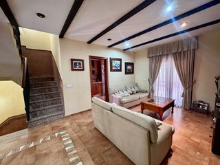 Casa adosada en venta en Zona el Higuerón en Benalmádena