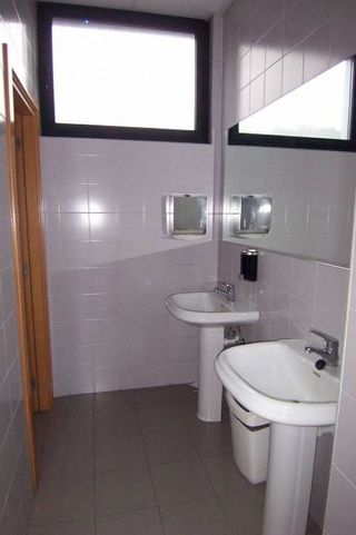 Oficina en alquiler en Ibaeta en San Sebastián-Donostia