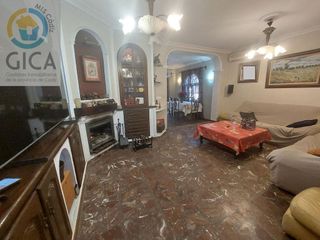 Chalet en venta en La Granja-La Colina-Los Pastores en Algeciras