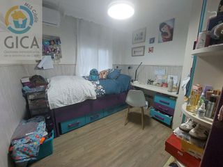 Chalet en venta en La Granja-La Colina-Los Pastores en Algeciras