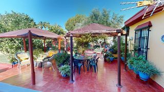 Chalet en venta en La Paz en Alcalá de Guadaira