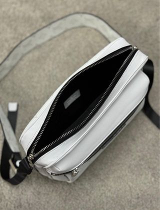 Bolso  Blanco y Gris calidad !!!