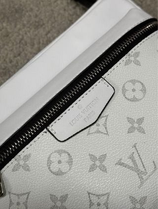 Bolso  Blanco y Gris calidad !!!