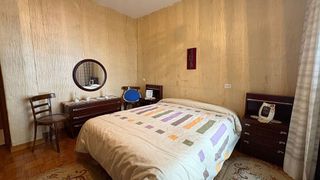 Casa adosada en venta en Verín