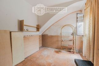 Casa pareada en venta en El Camp de l'Arpa del Clot en Barcelona