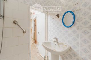 Casa pareada en venta en El Camp de l'Arpa del Clot en Barcelona