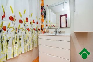 Casa adosada en venta en Atarfe