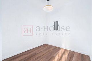 Piso en venta en Can Baró en Barcelona