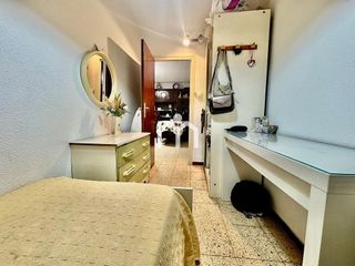 Piso en venta en Fondo en Santa Coloma de Gramanet