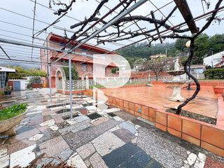 Chalet en venta en Vallirana