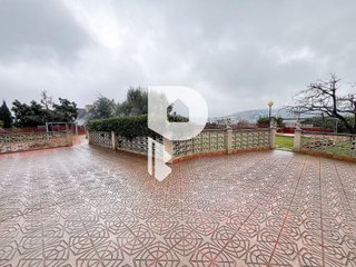 Chalet en venta en Vallirana