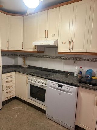 Piso en venta en Puerto Marina en Benalmádena