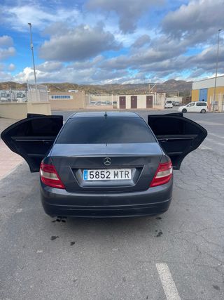Mercedes-Benz Clase C 2008