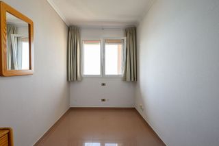Piso en venta en Santa Catalina - Canteras en Palmas de Gran Canaria(Las)
