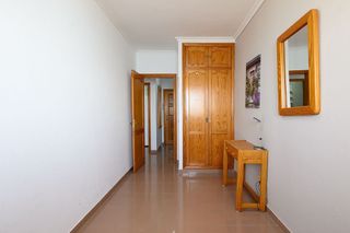 Piso en venta en Santa Catalina - Canteras en Palmas de Gran Canaria(Las)