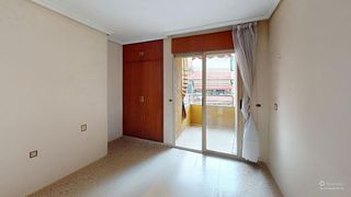 Piso en venta en Florida Baja en Alicante