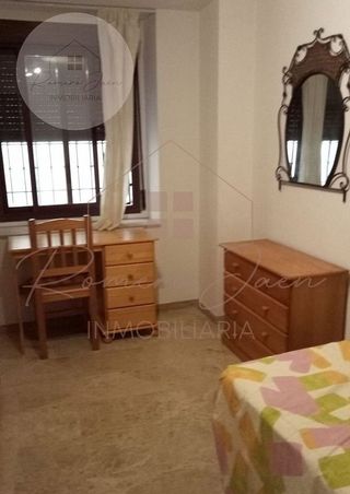 Piso en venta en Ctra. Circunvalación - La Magdalena en Jaén