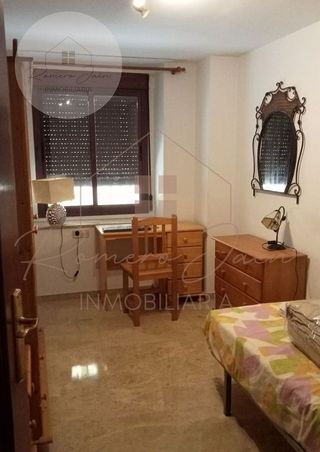 Piso en venta en Ctra. Circunvalación - La Magdalena en Jaén