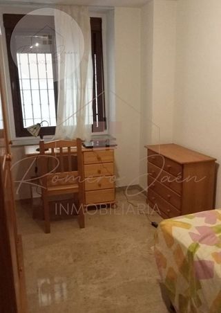 Piso en venta en Ctra. Circunvalación - La Magdalena en Jaén