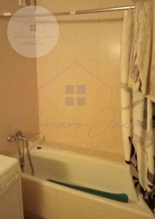 Piso en venta en Ctra. Circunvalación - La Magdalena en Jaén