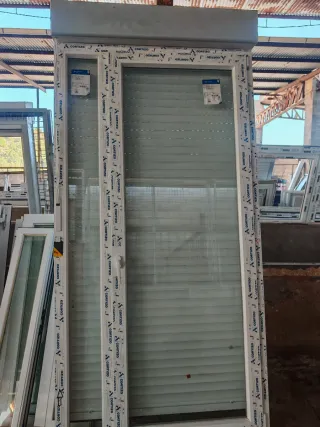 Puerta PVC 115x240